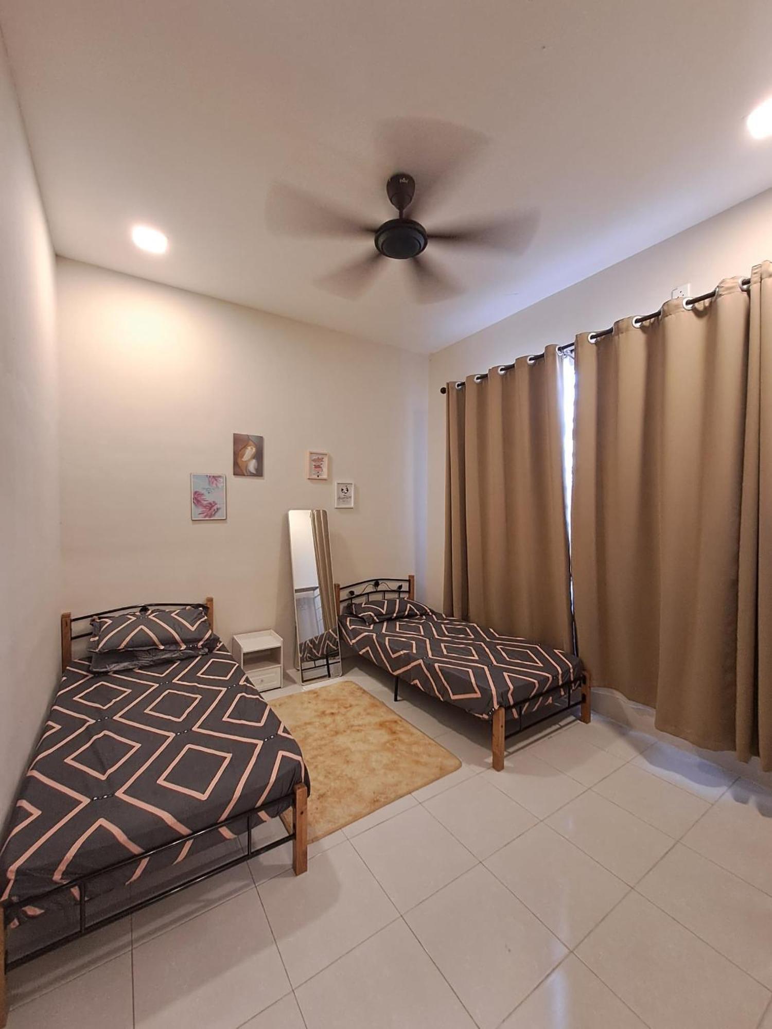 Dahlya Homestay Kuantan Exterior foto